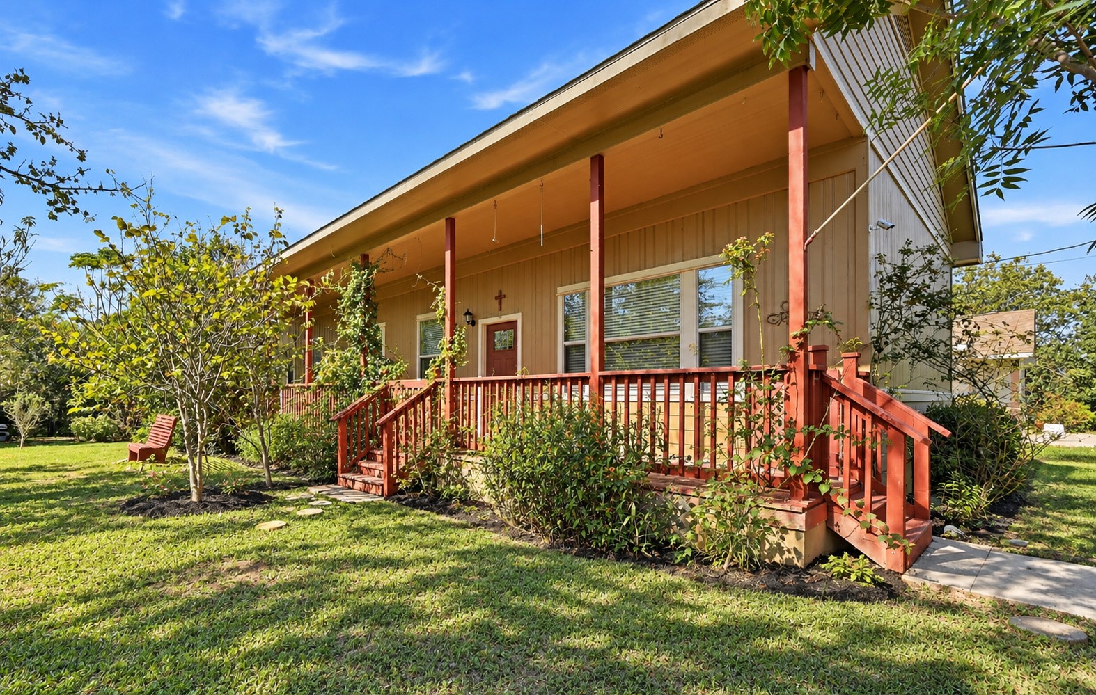 main property photo 0