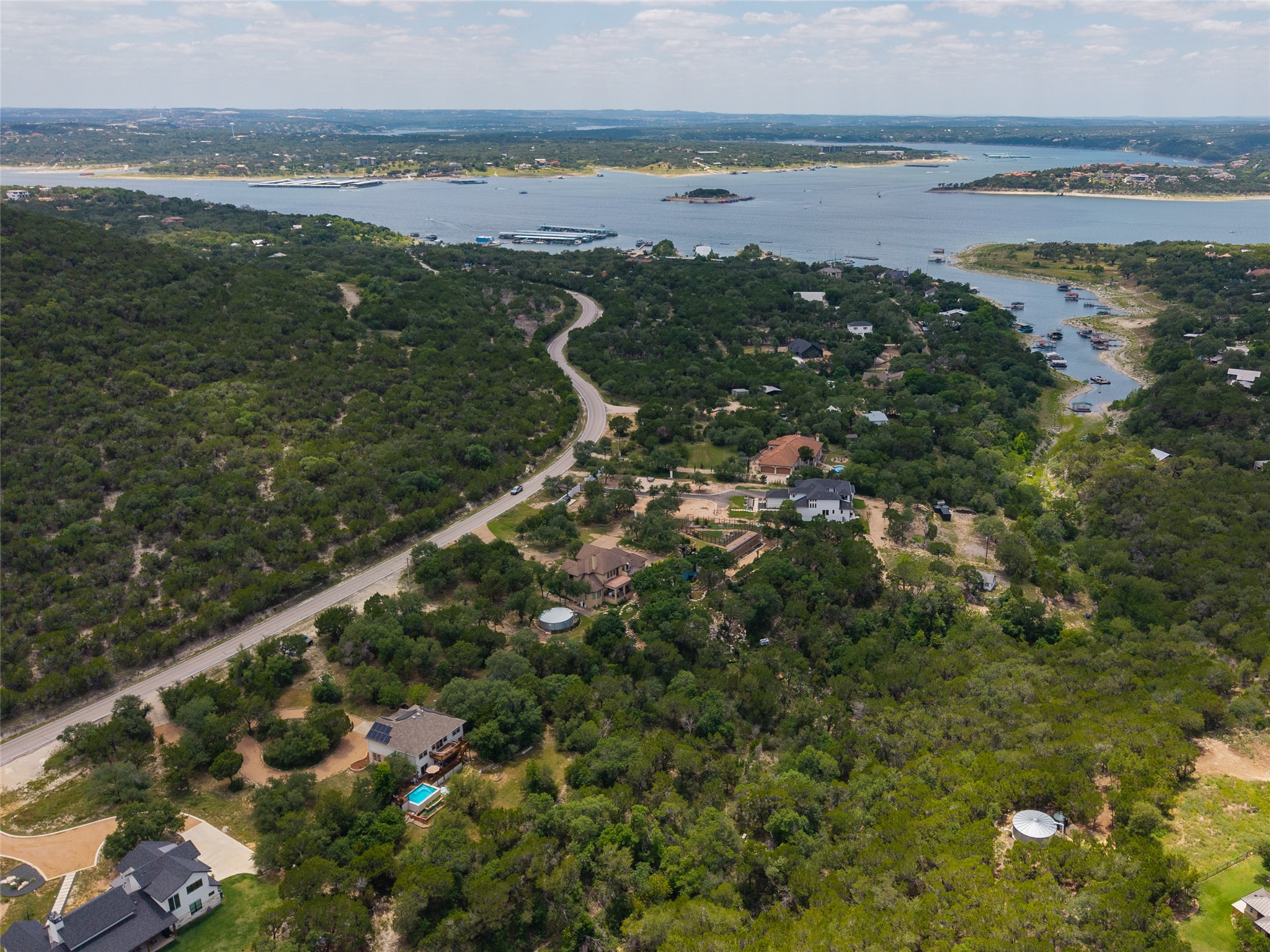 main property photo 35