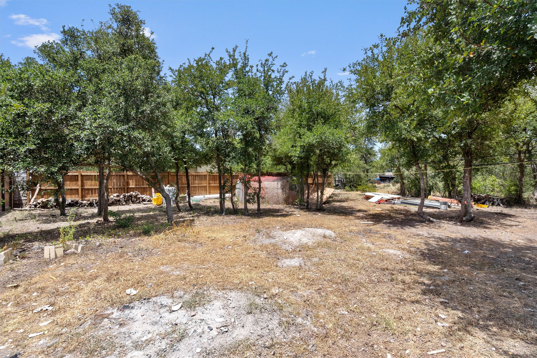 main property photo 19