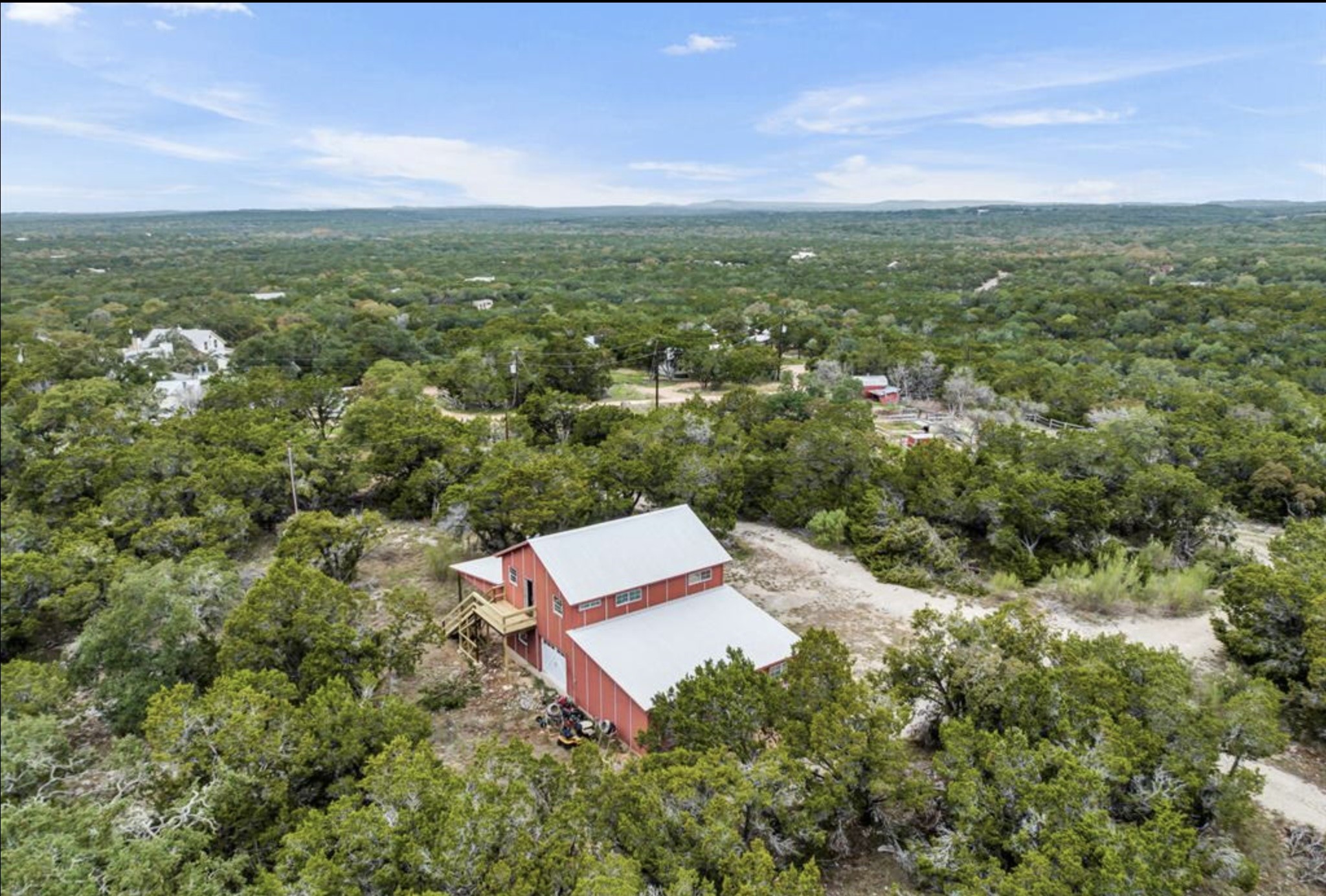 main property photo 13