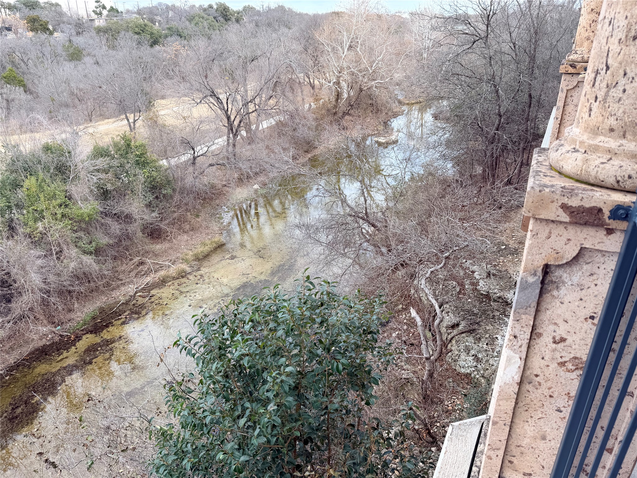 main property photo 15