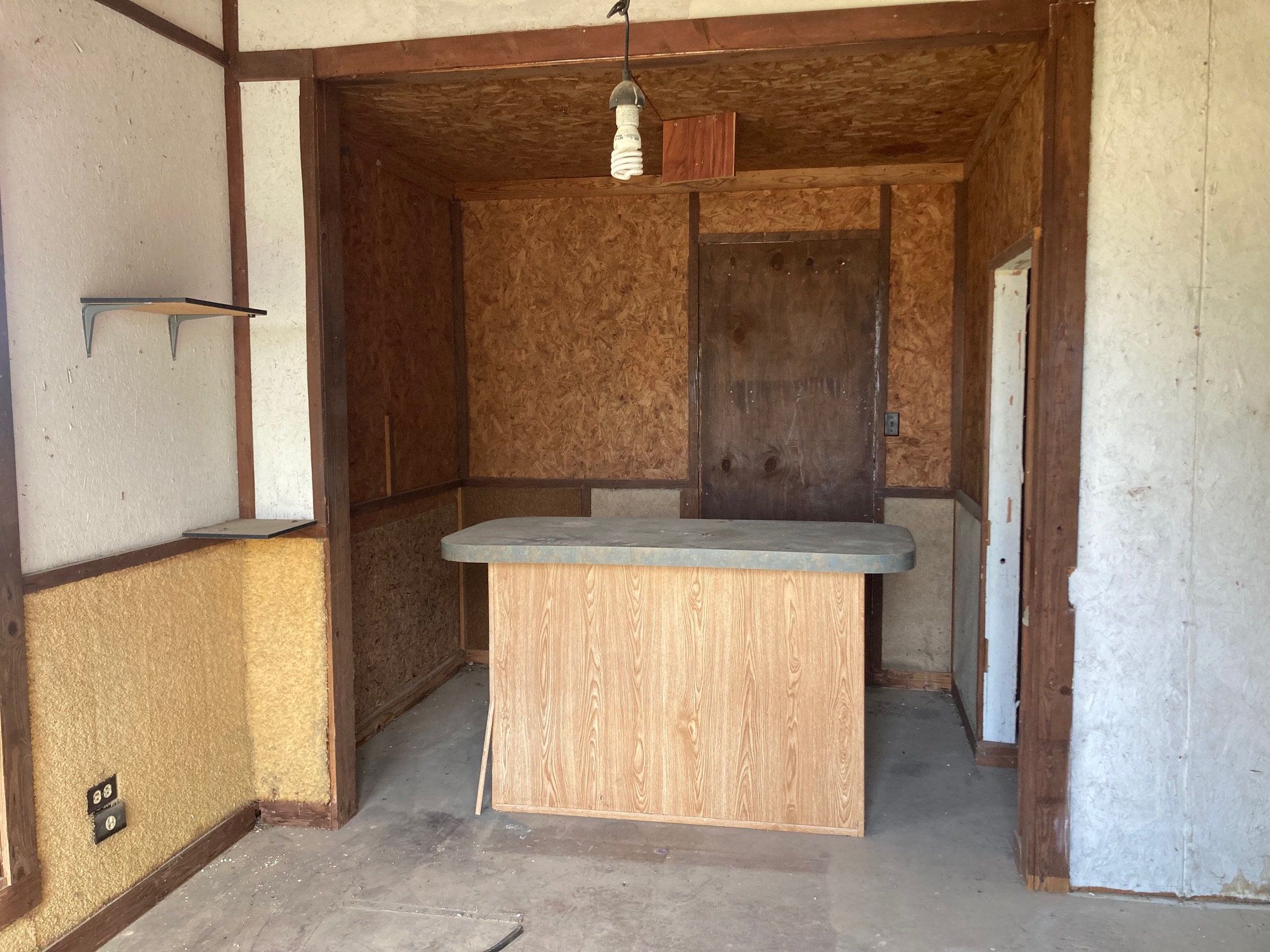 main property photo 9