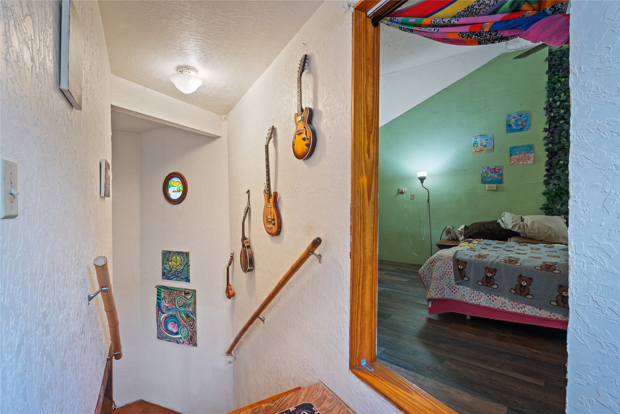 main property photo 14