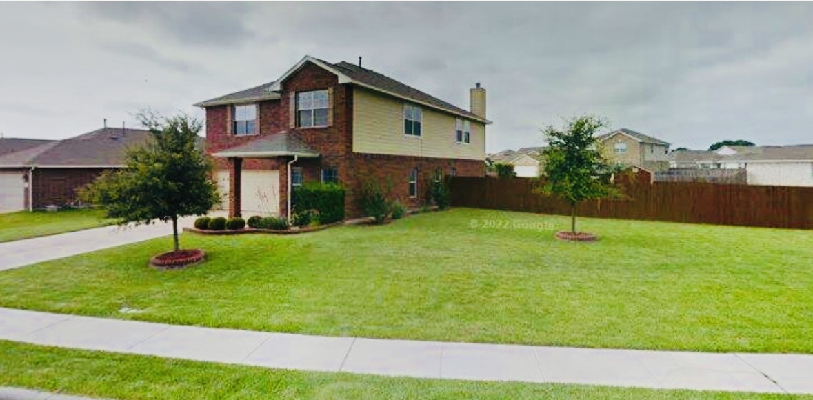 main property photo 37
