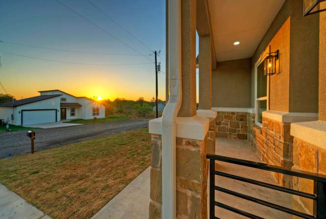 main property photo 35