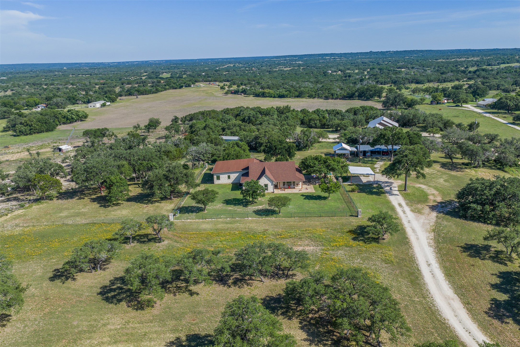 main property photo 27