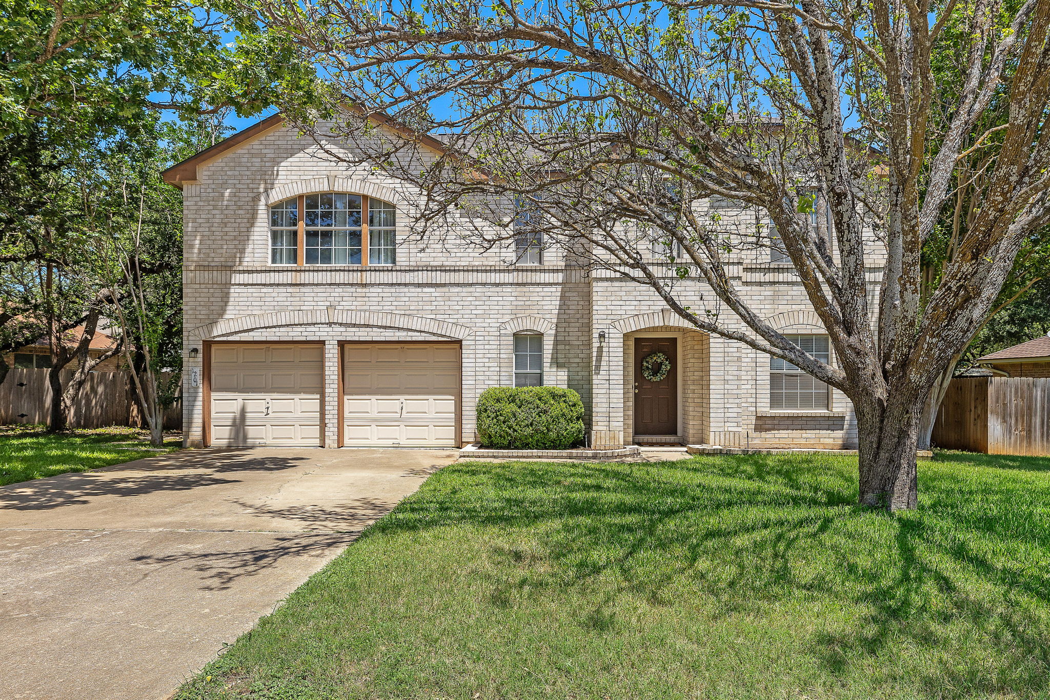 main property photo 33