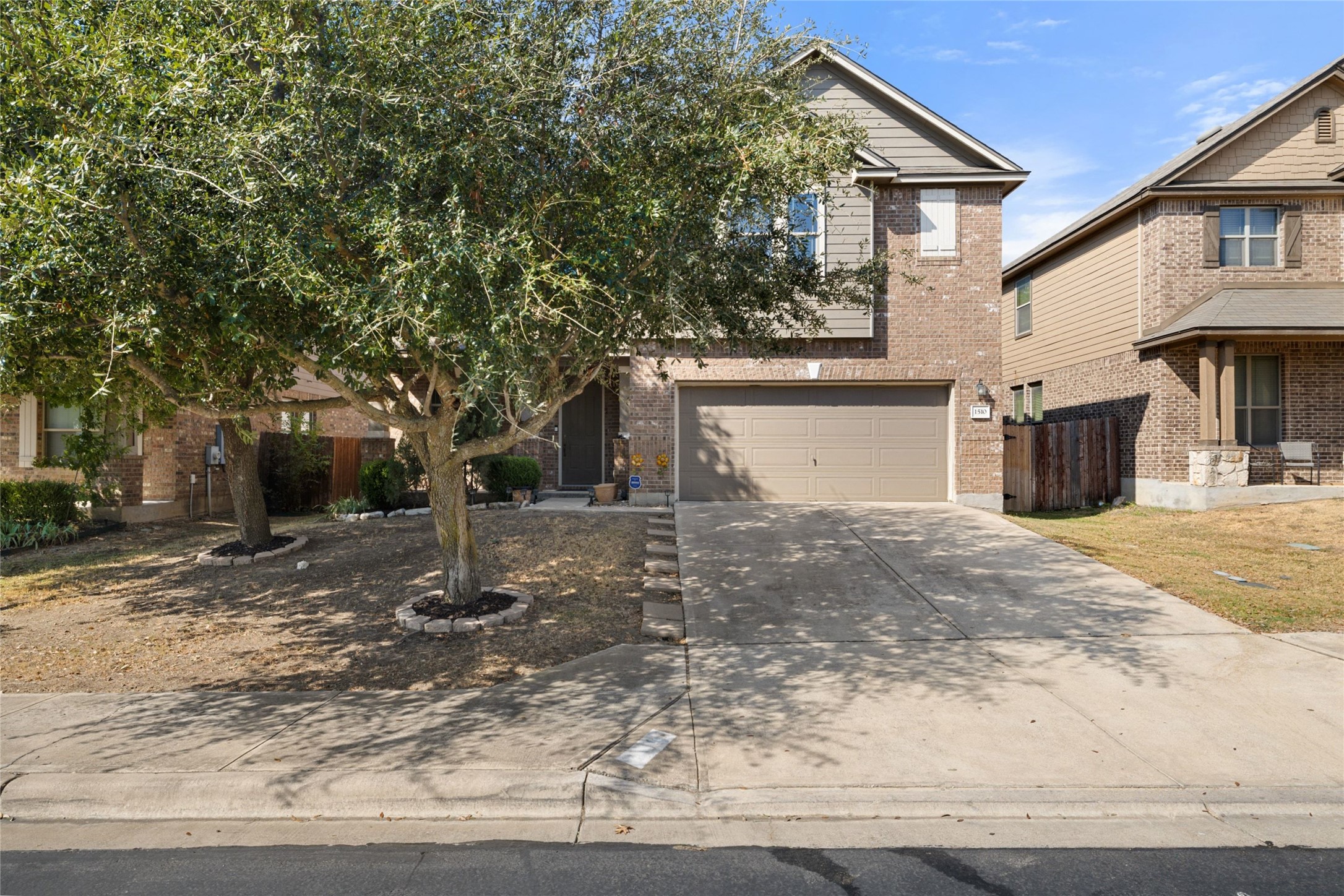 main property photo 25