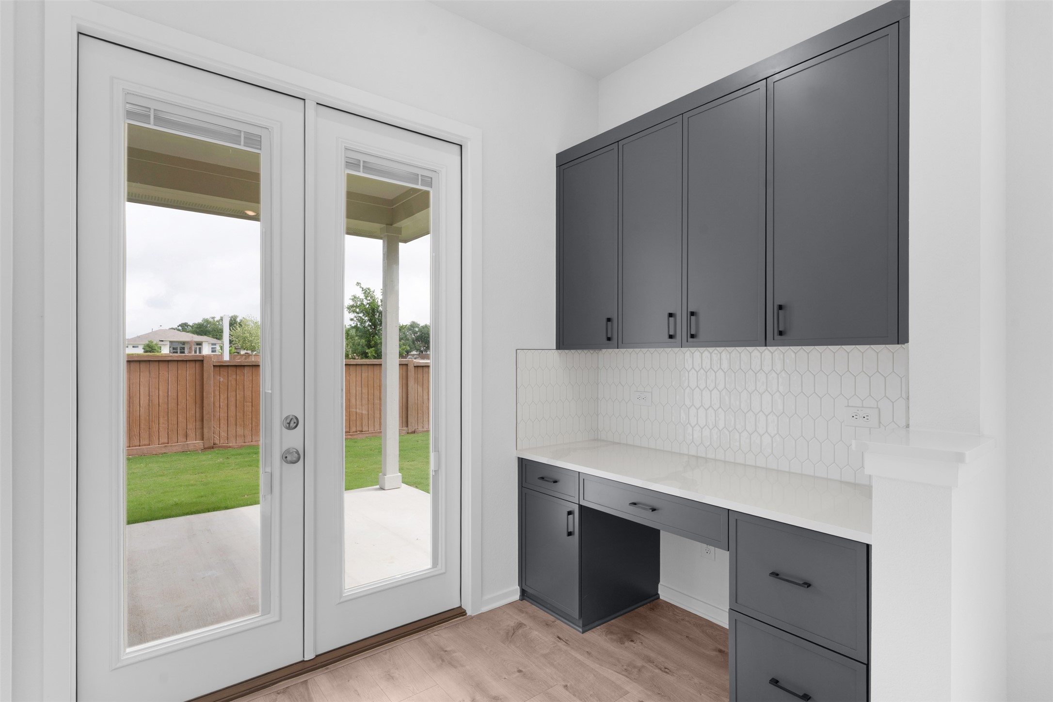 main property photo 7