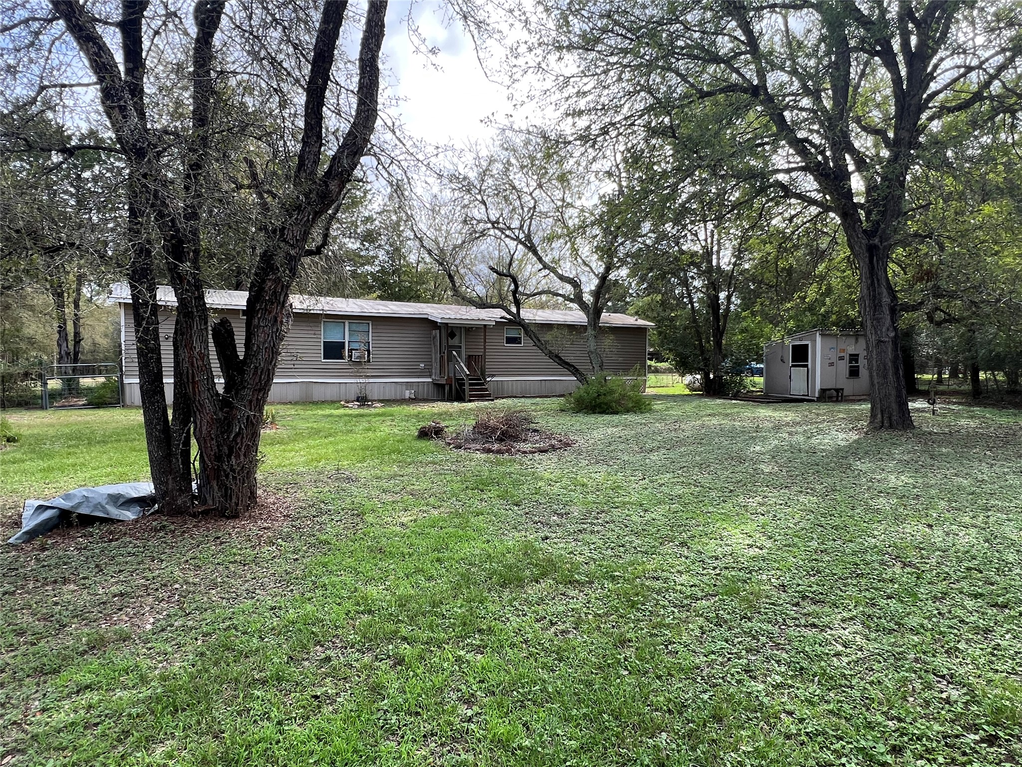 main property photo 12