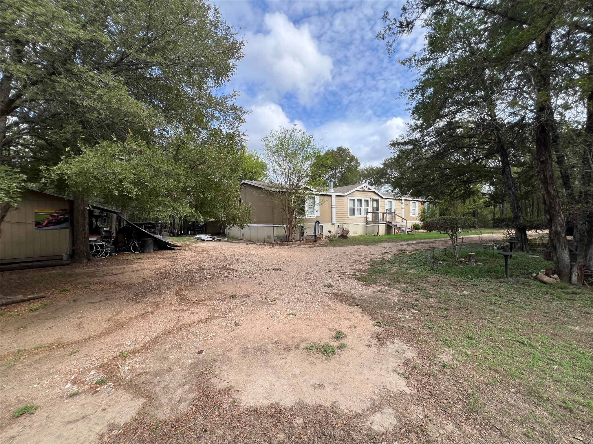 main property photo 14