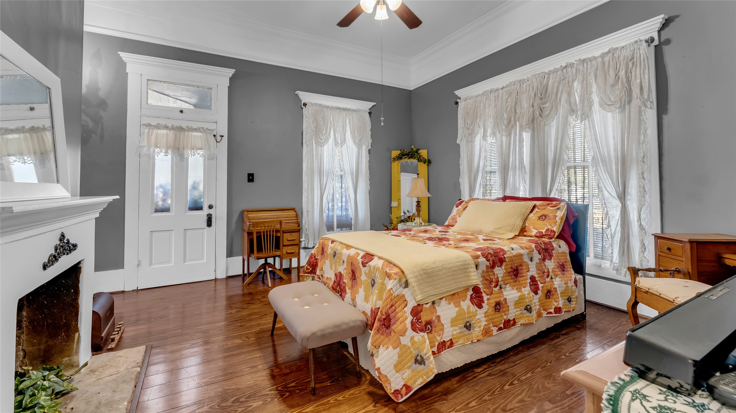 main property photo 15