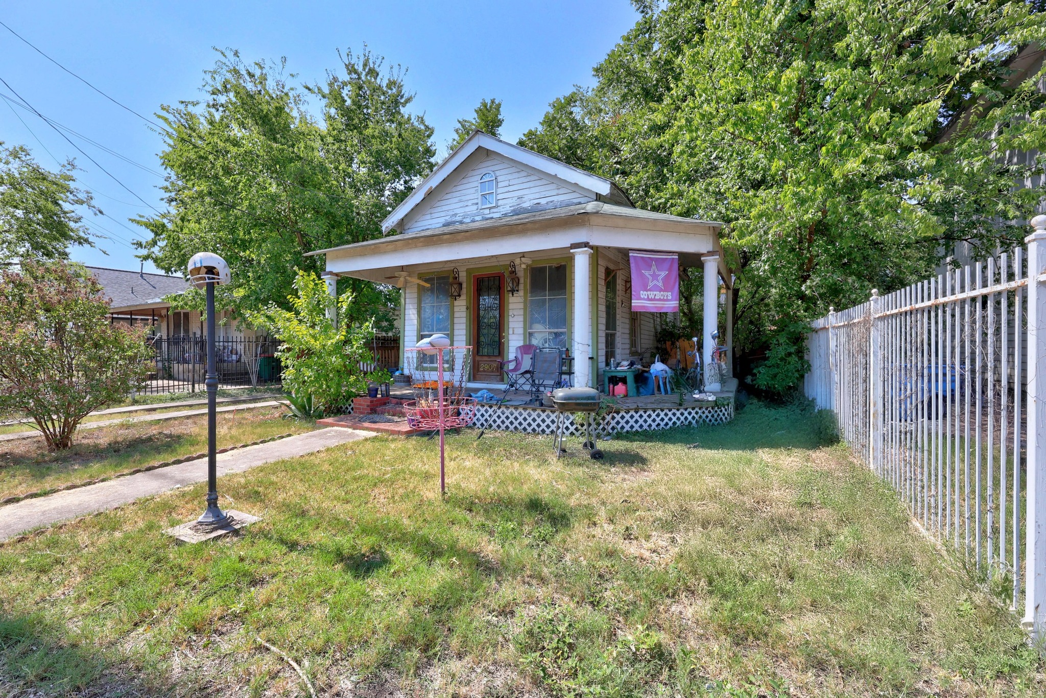 main property photo 15