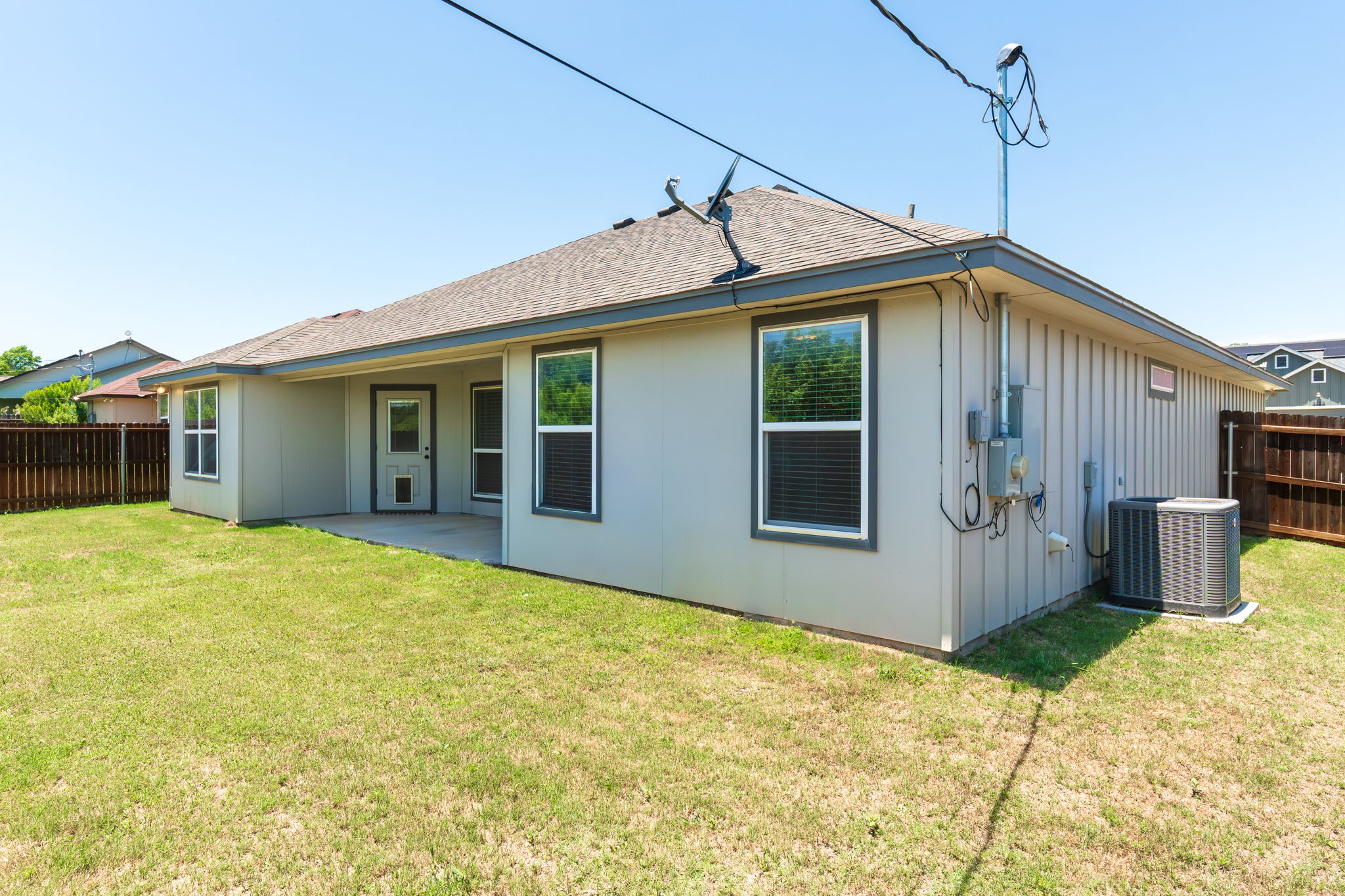 main property photo 21