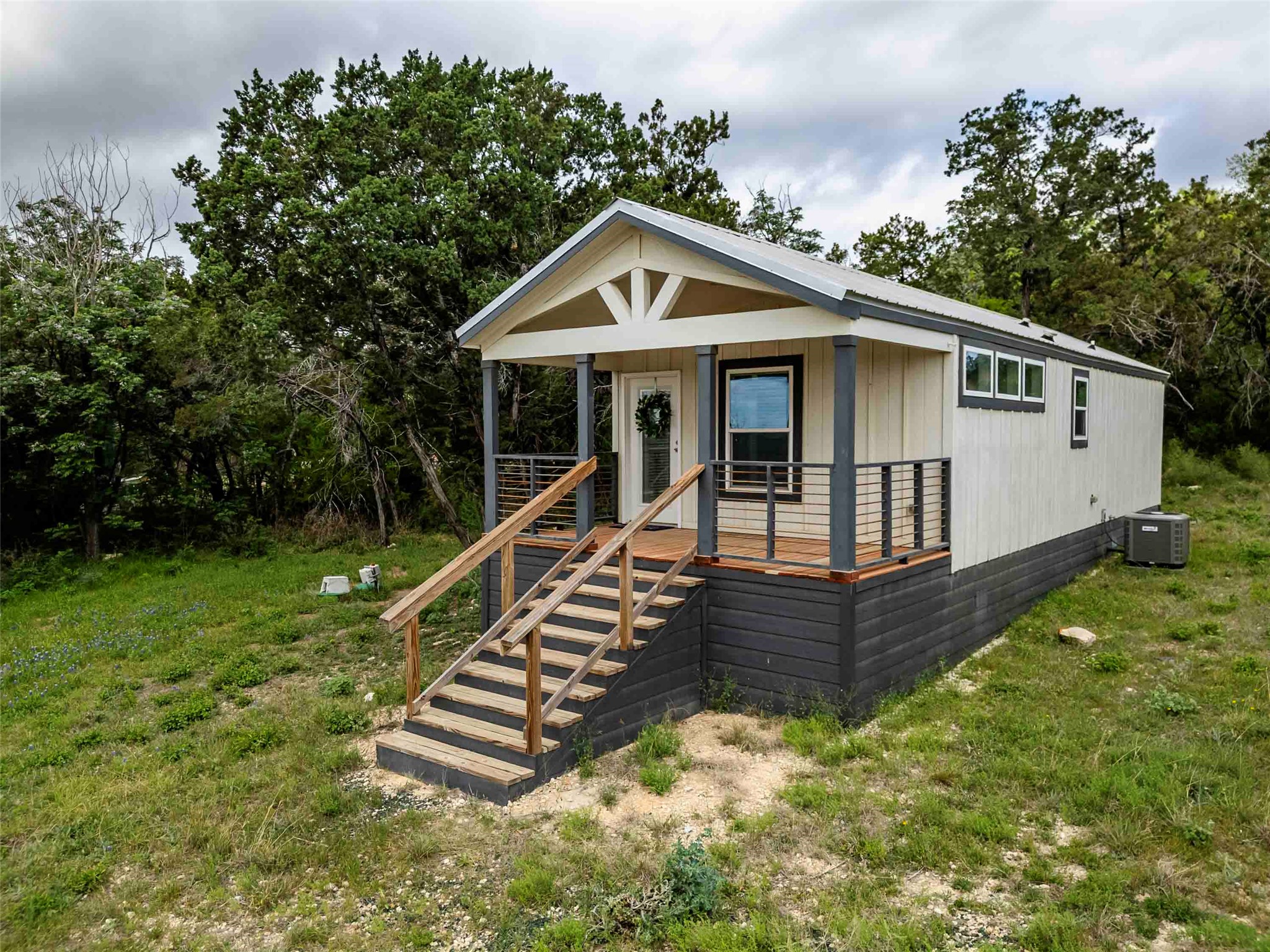 main property photo 18