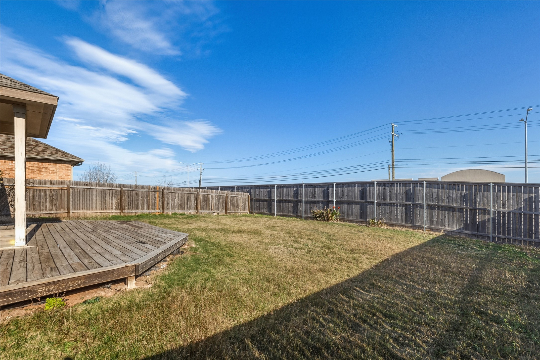 main property photo 34