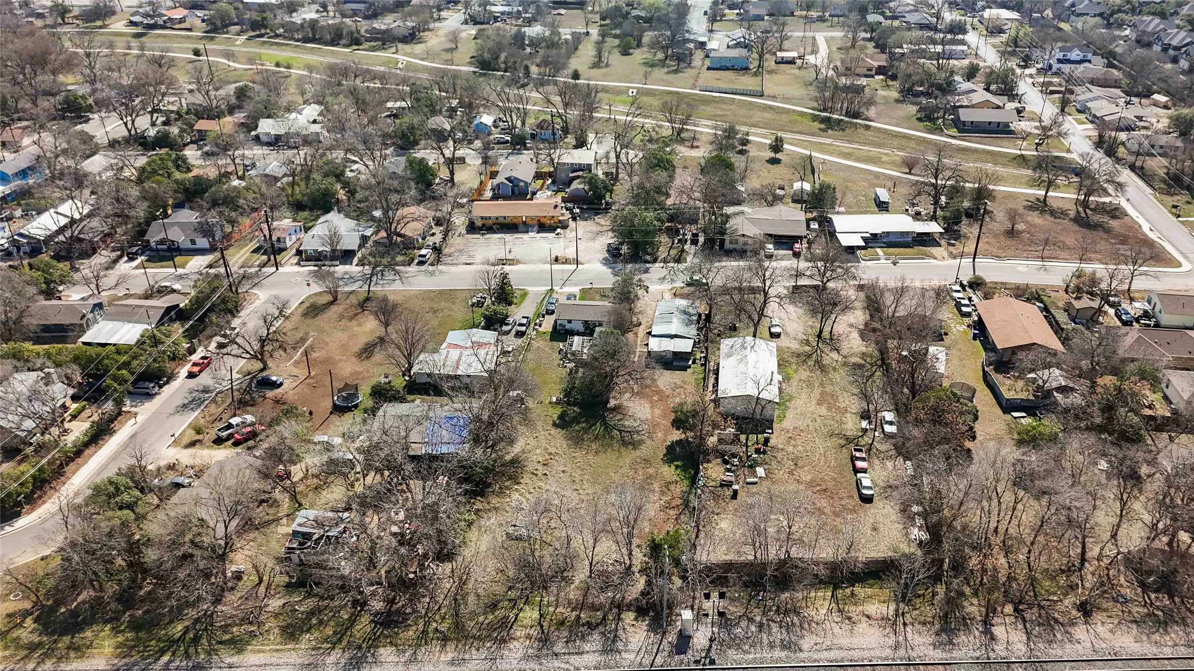 main property photo 8