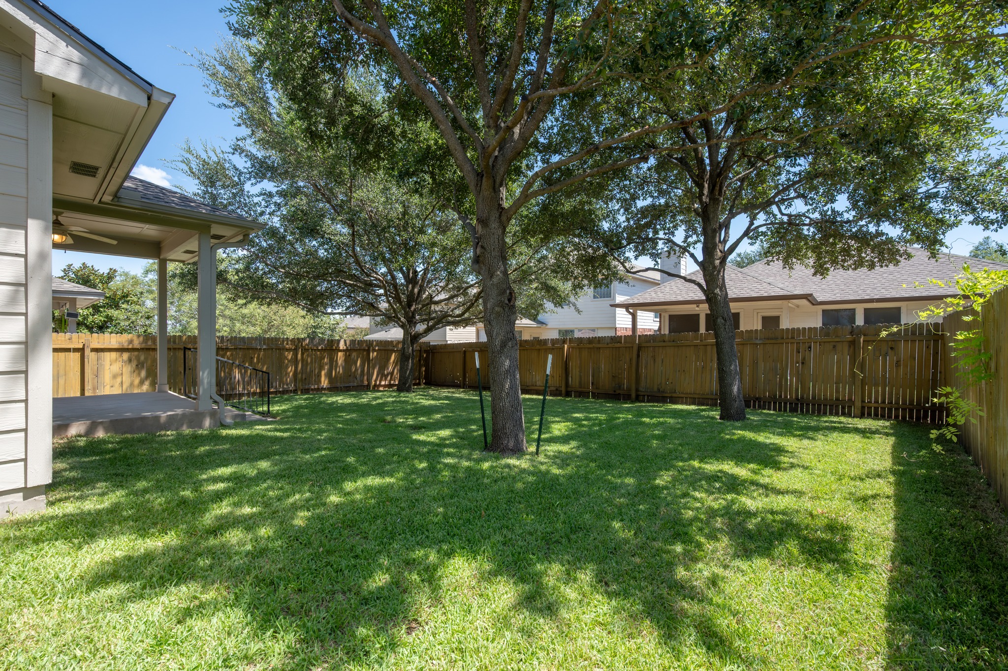 main property photo 21