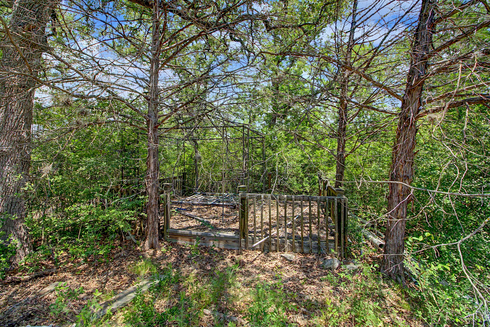 main property photo 27