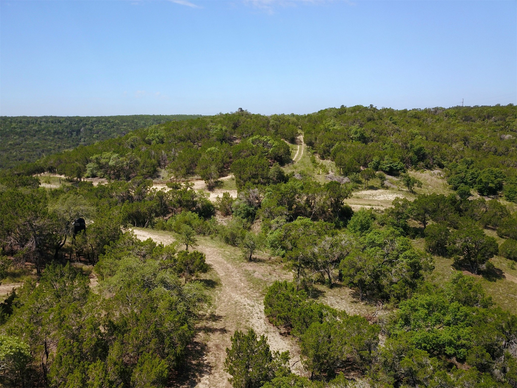 main property photo 9