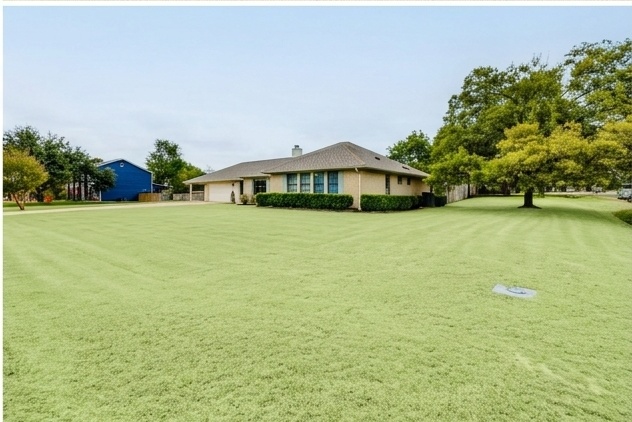 main property photo 7