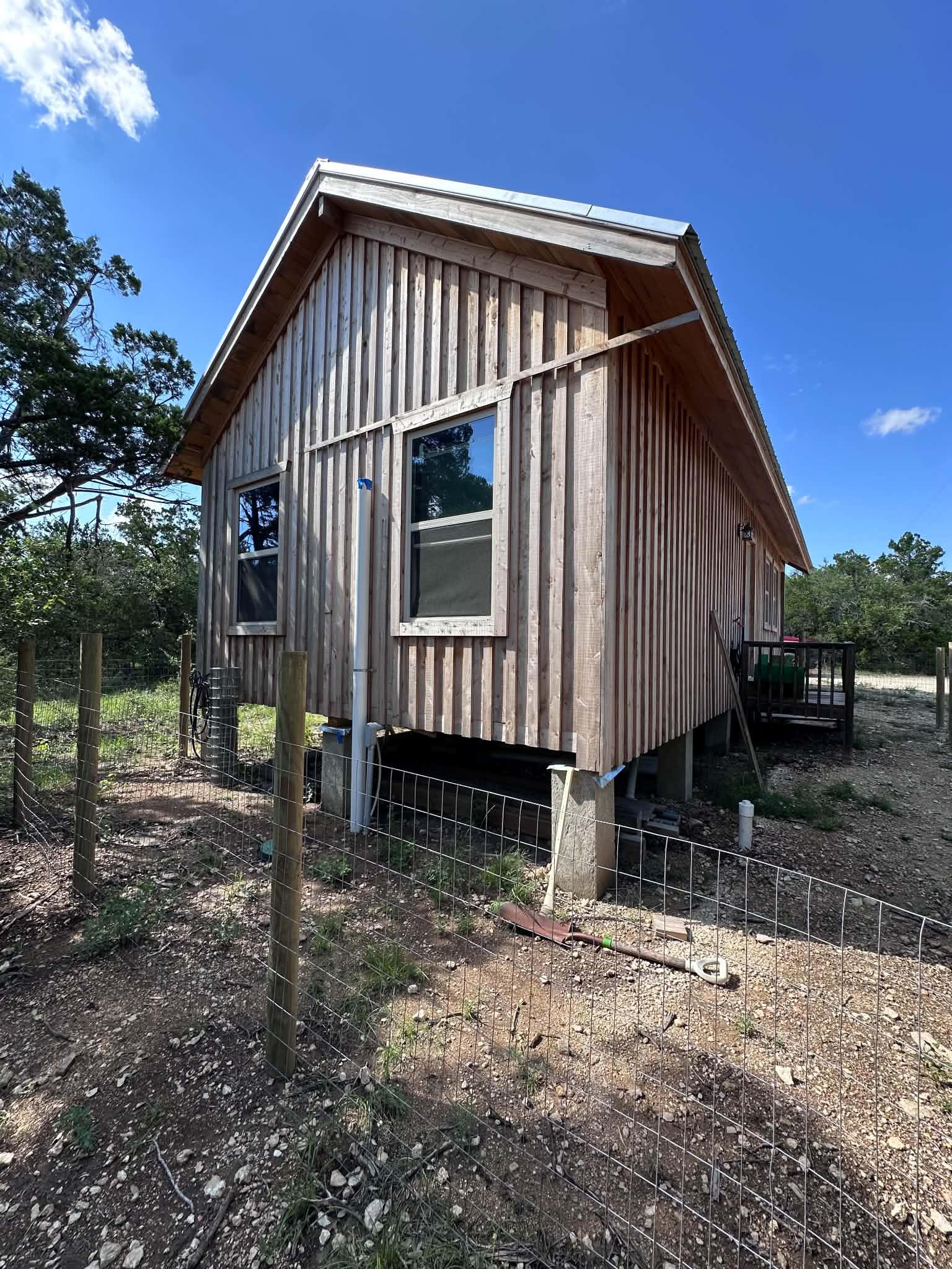 main property photo 27