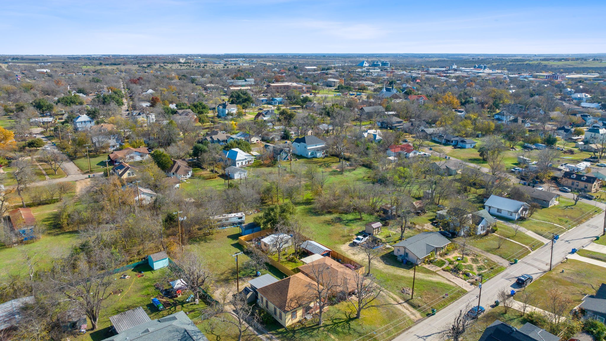 main property photo 10