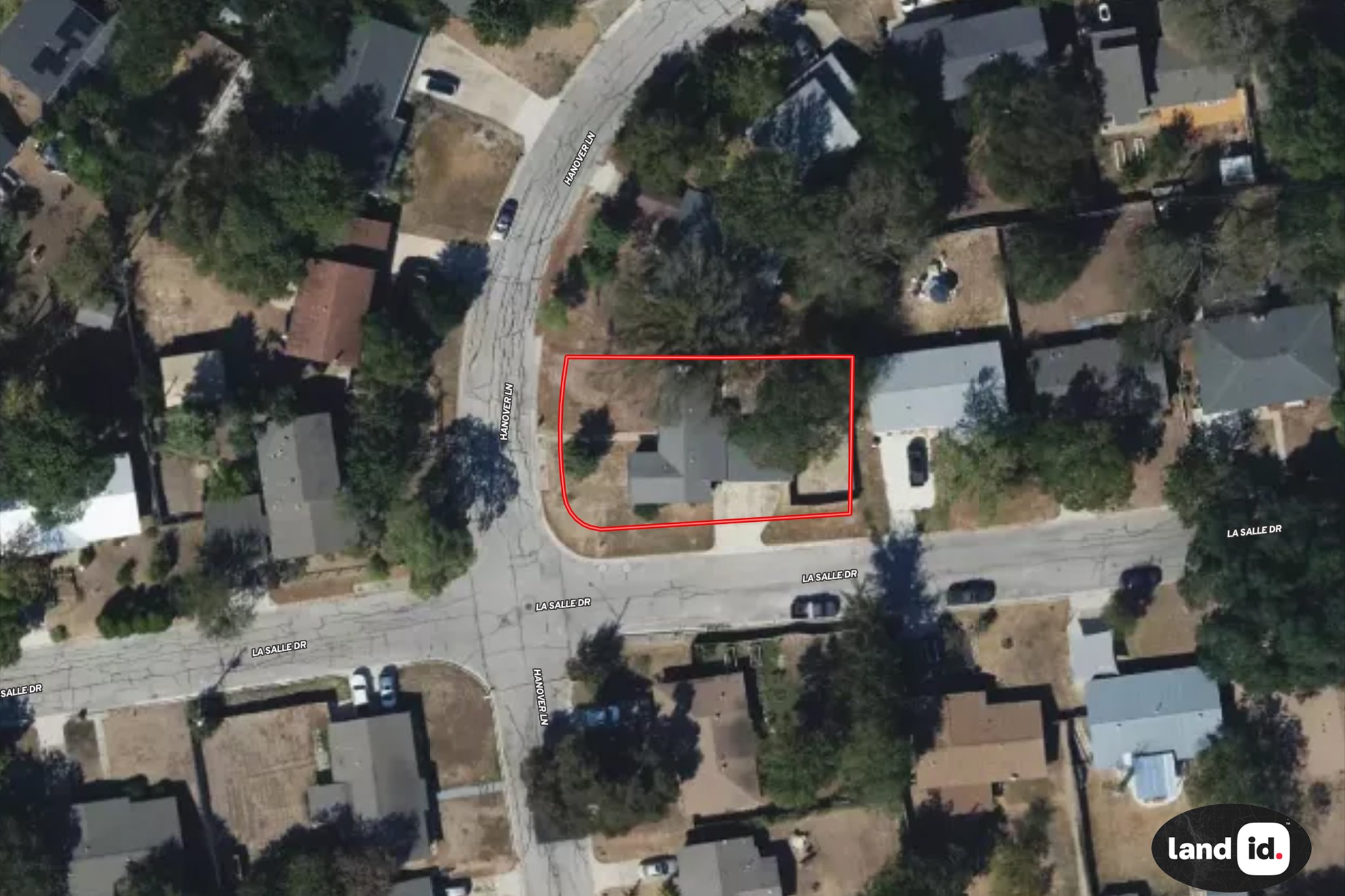 main property photo 32