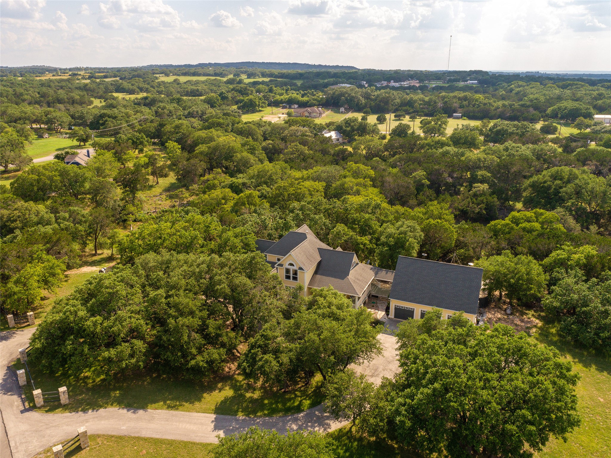 main property photo 39