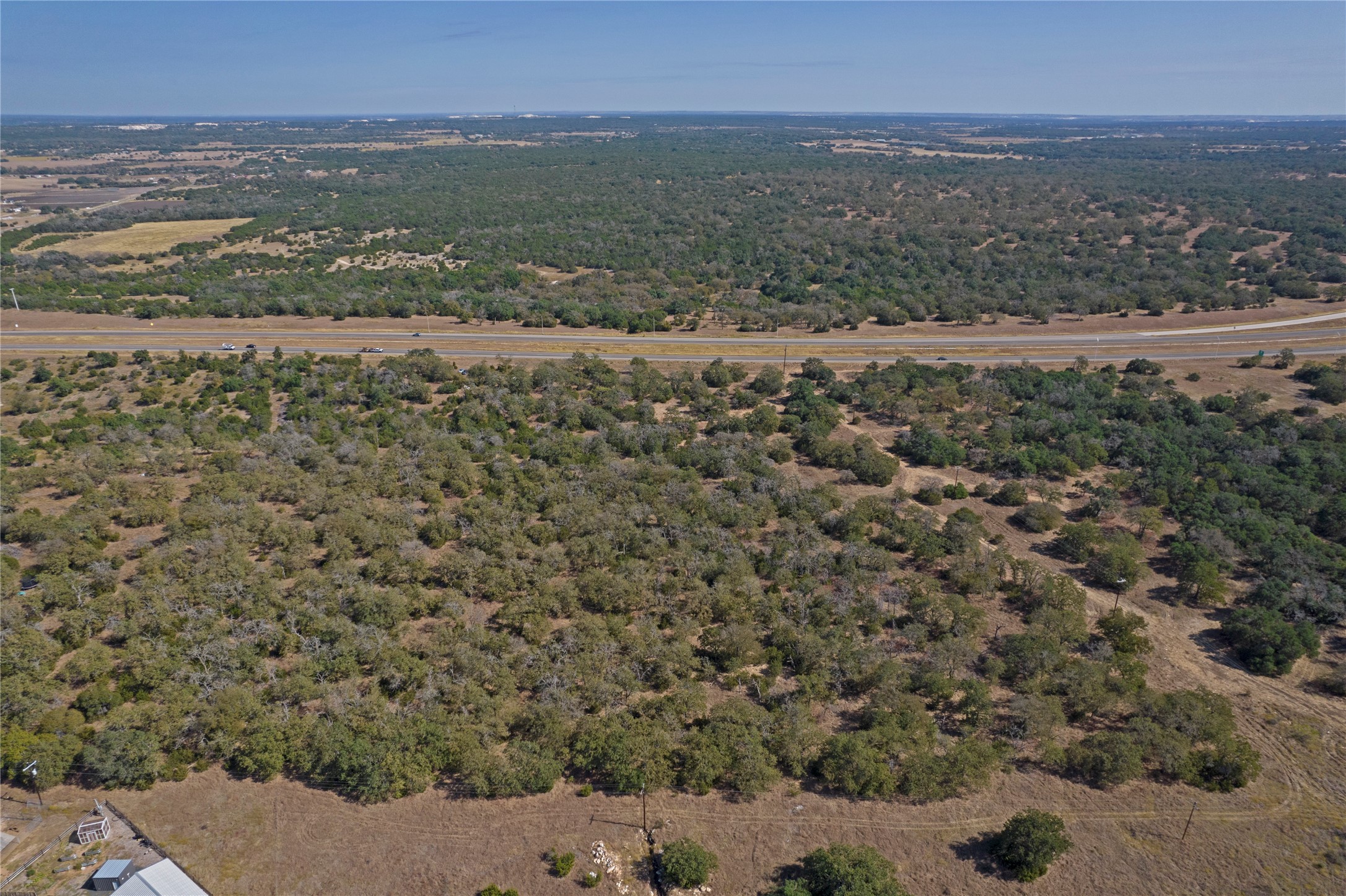 main property photo 11