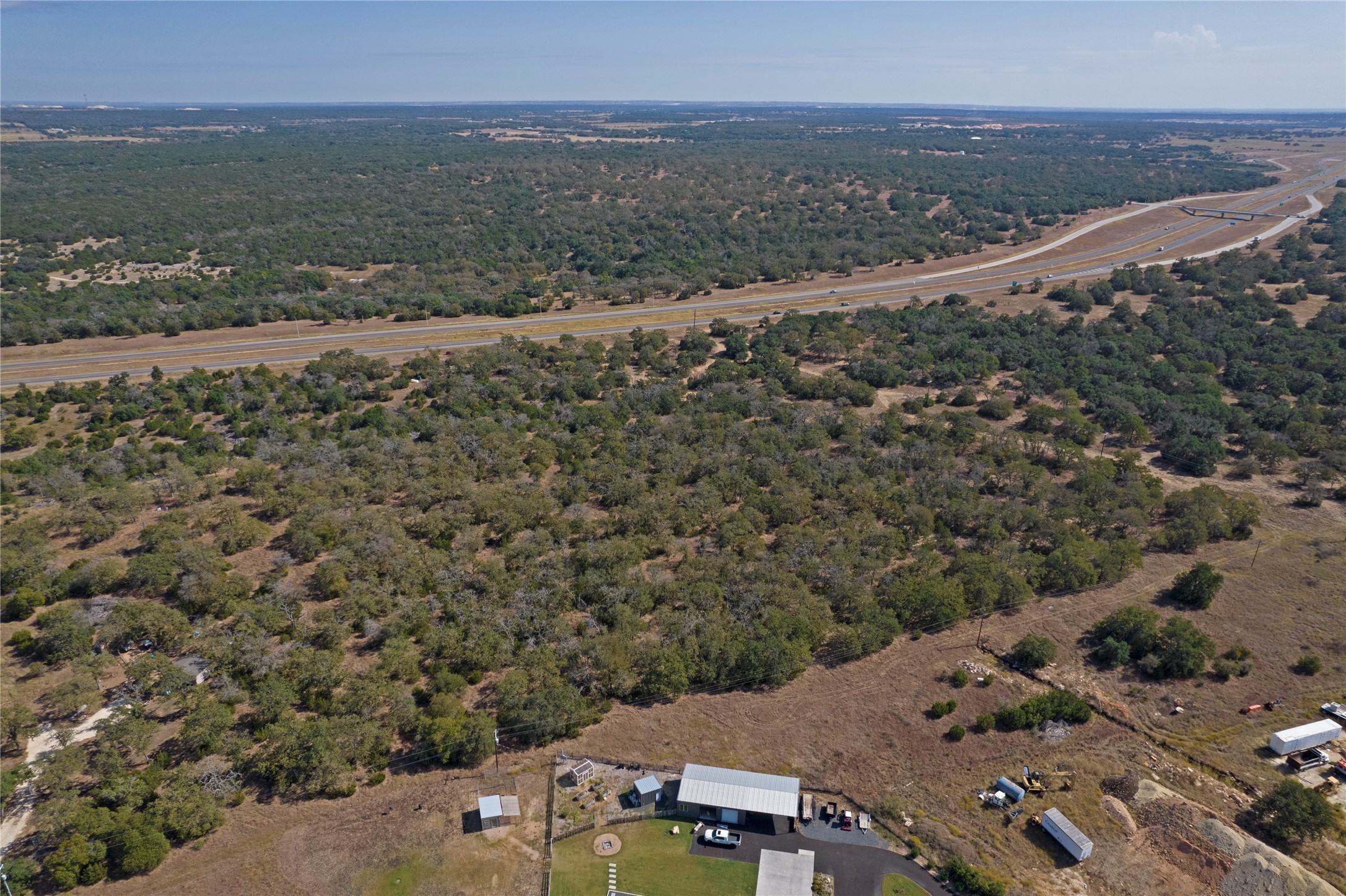 main property photo 15
