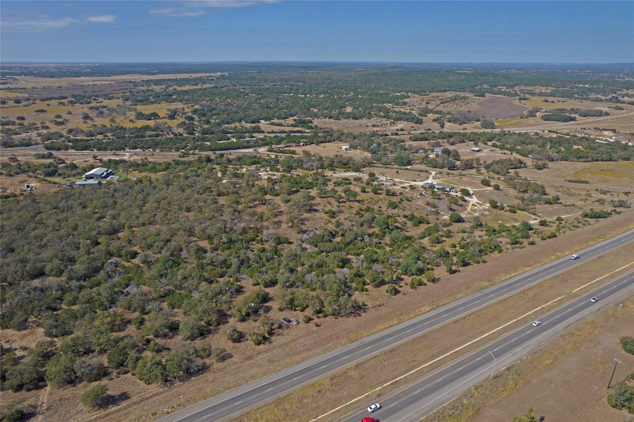 main property photo 18