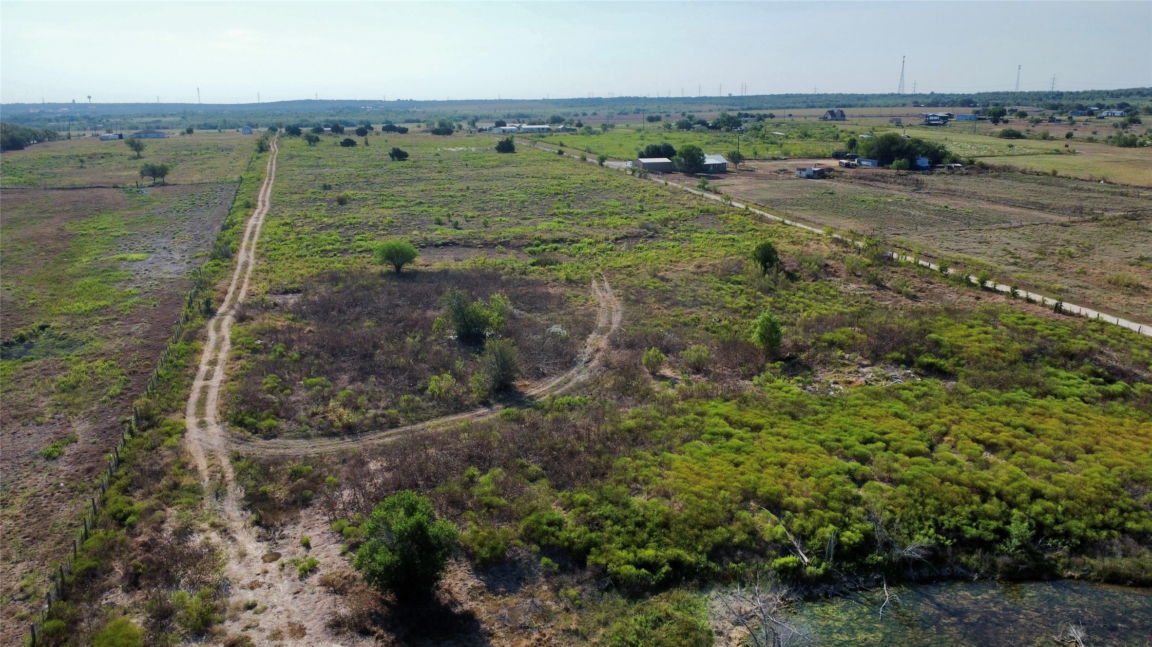 main property photo 10