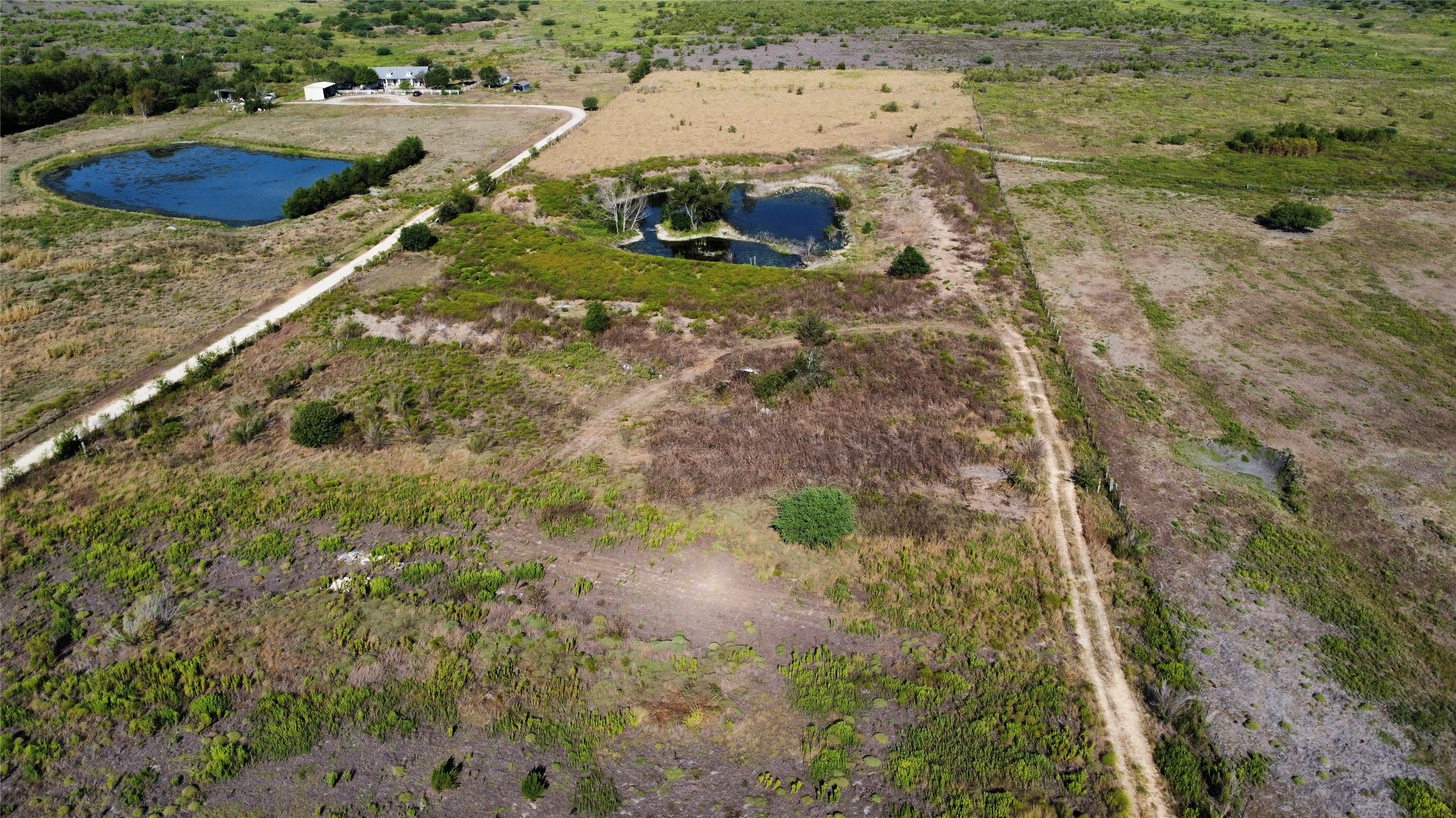 main property photo 11