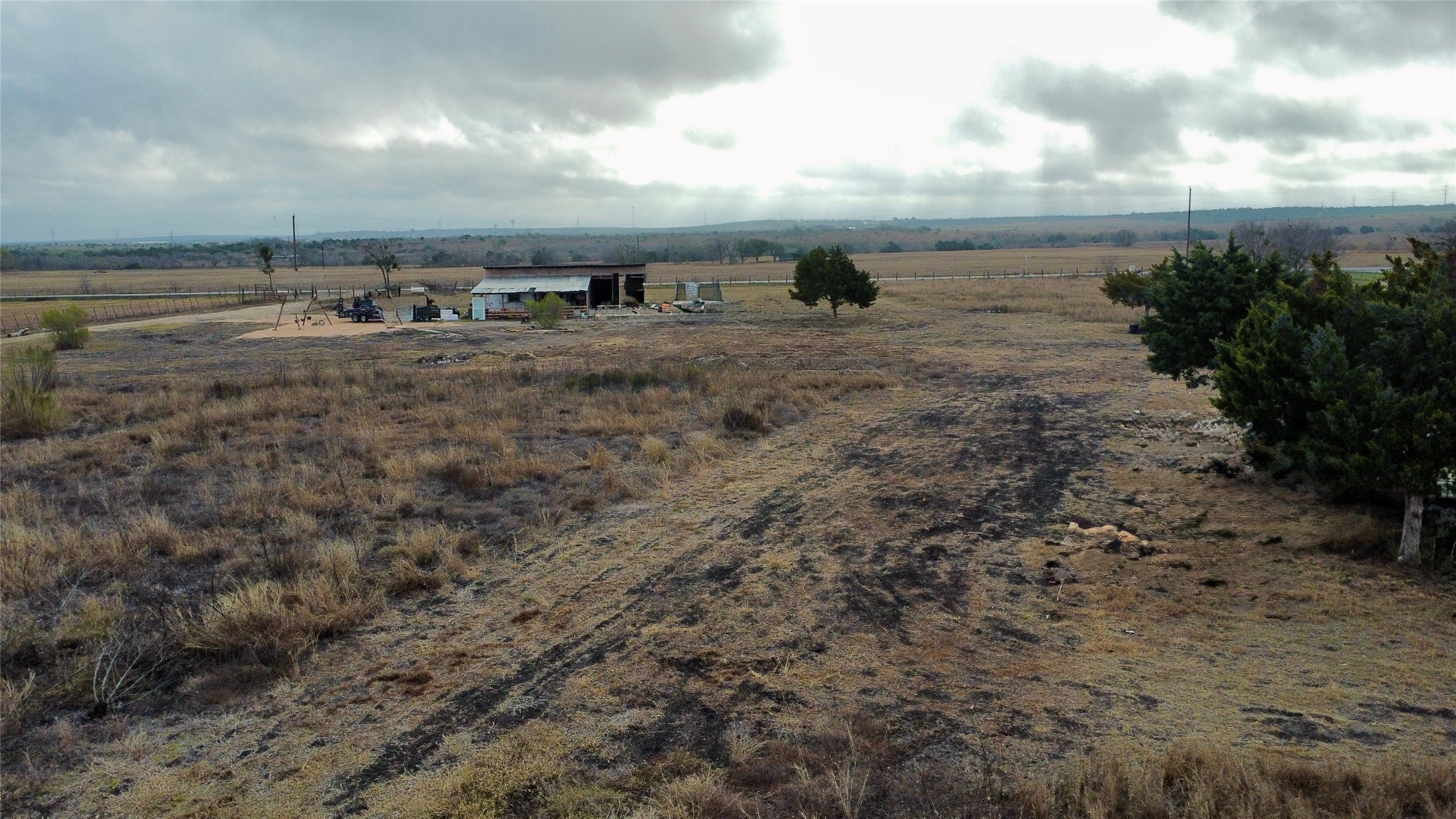 main property photo 3