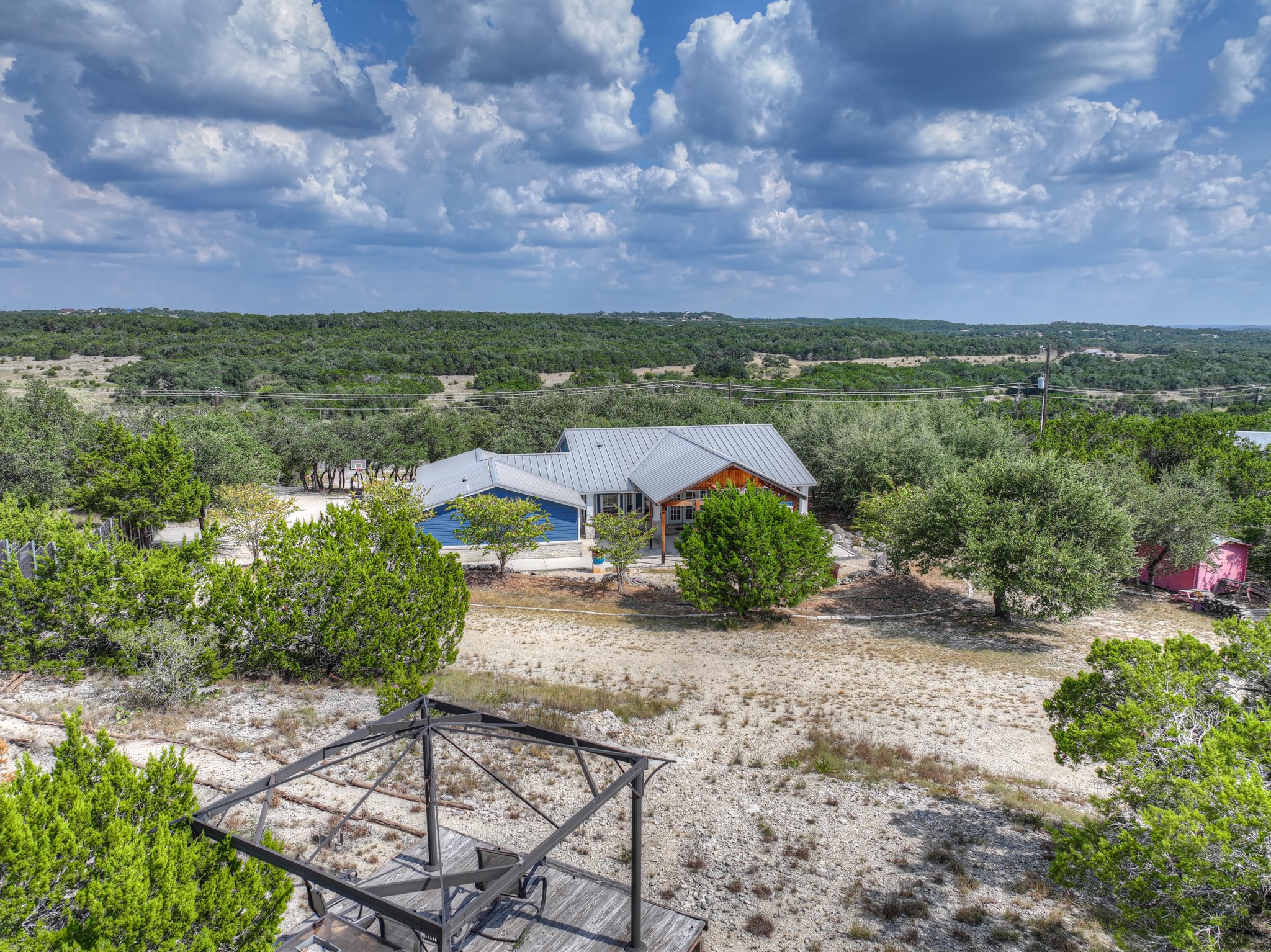 main property photo 37