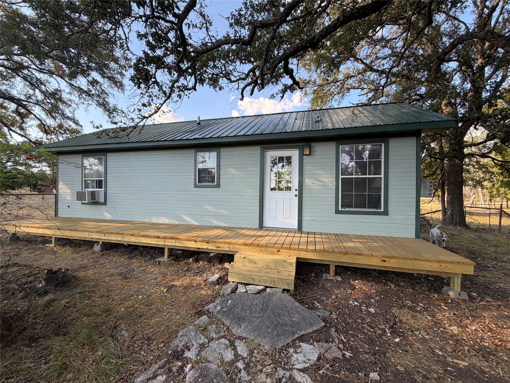 main property photo 20
