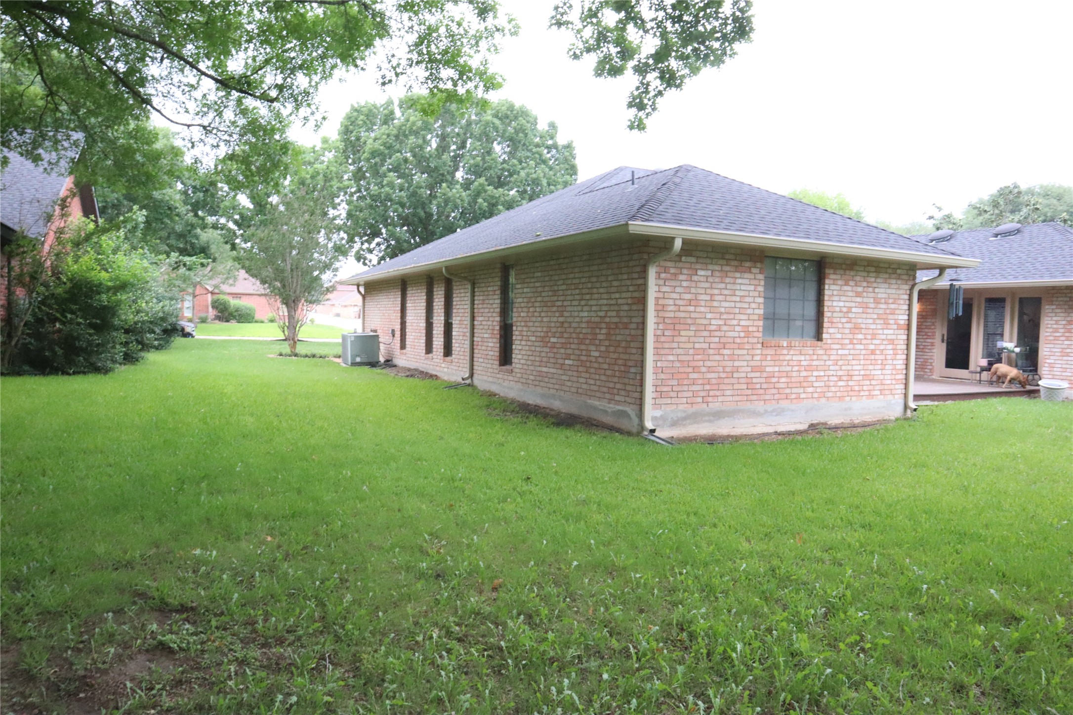 main property photo 31