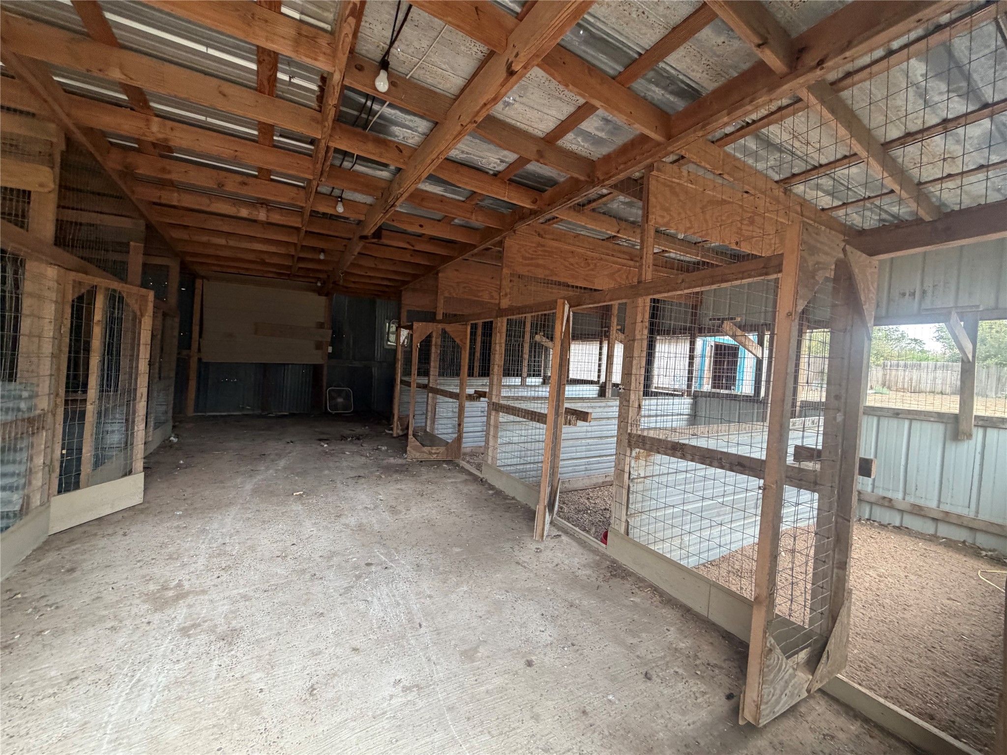 main property photo 24