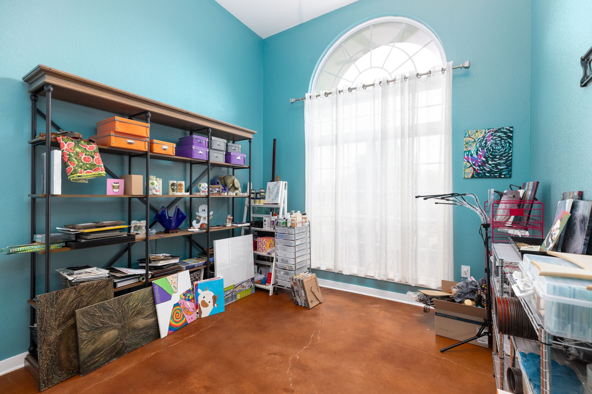 main property photo 17