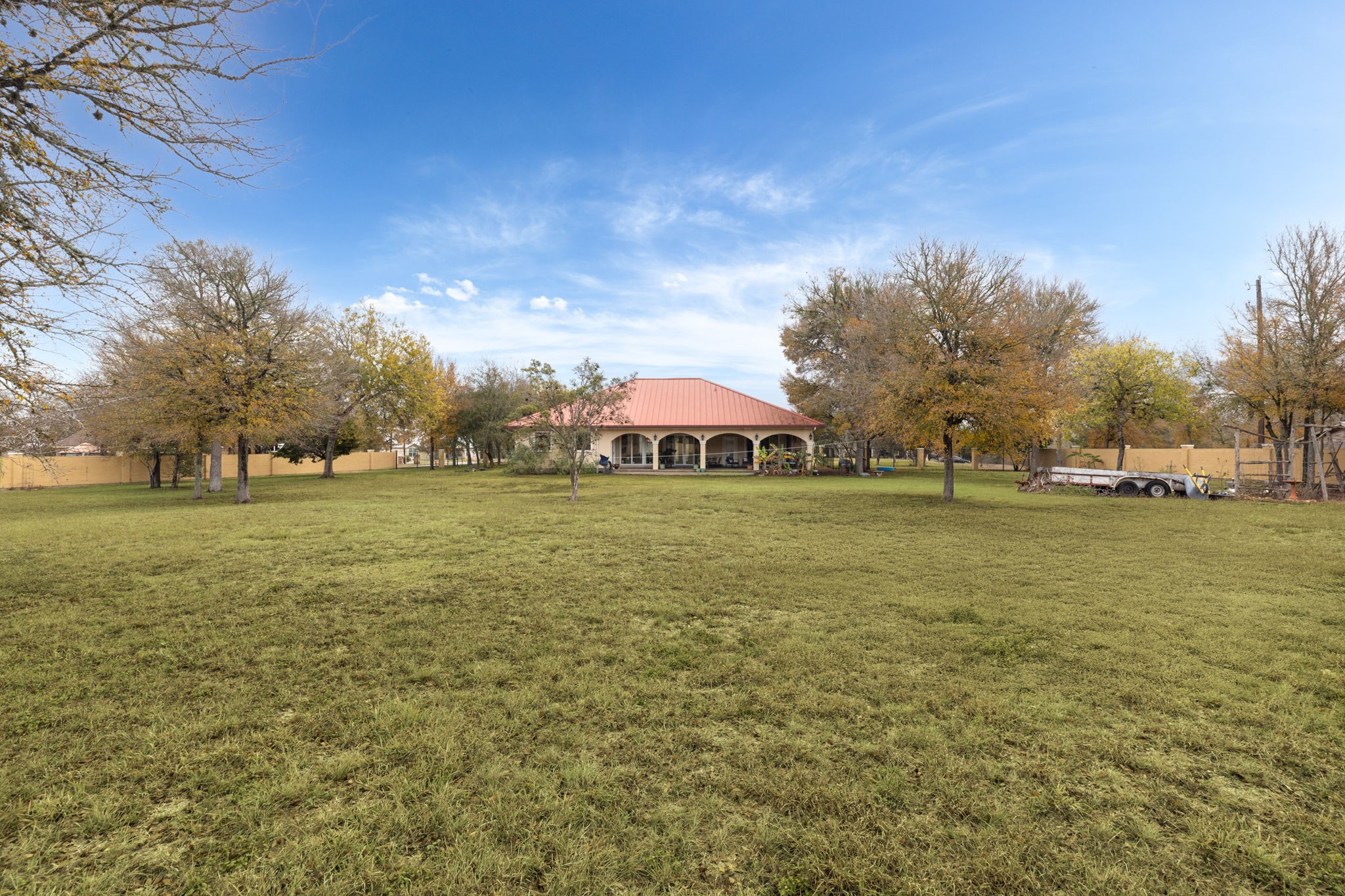 main property photo 28