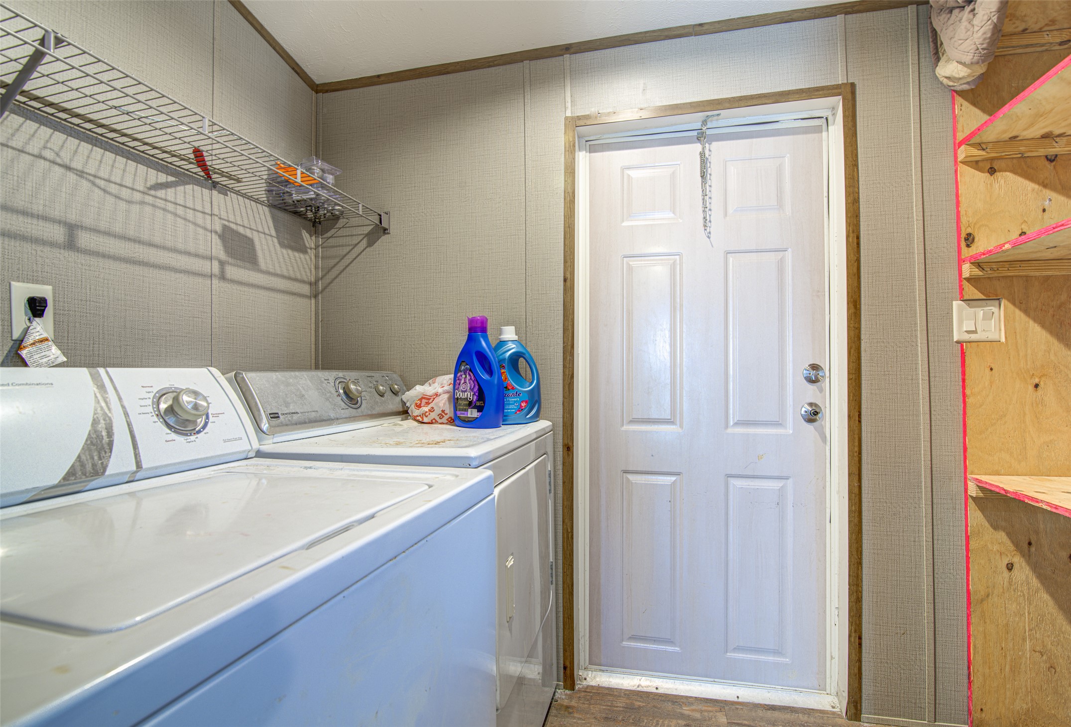 main property photo 12