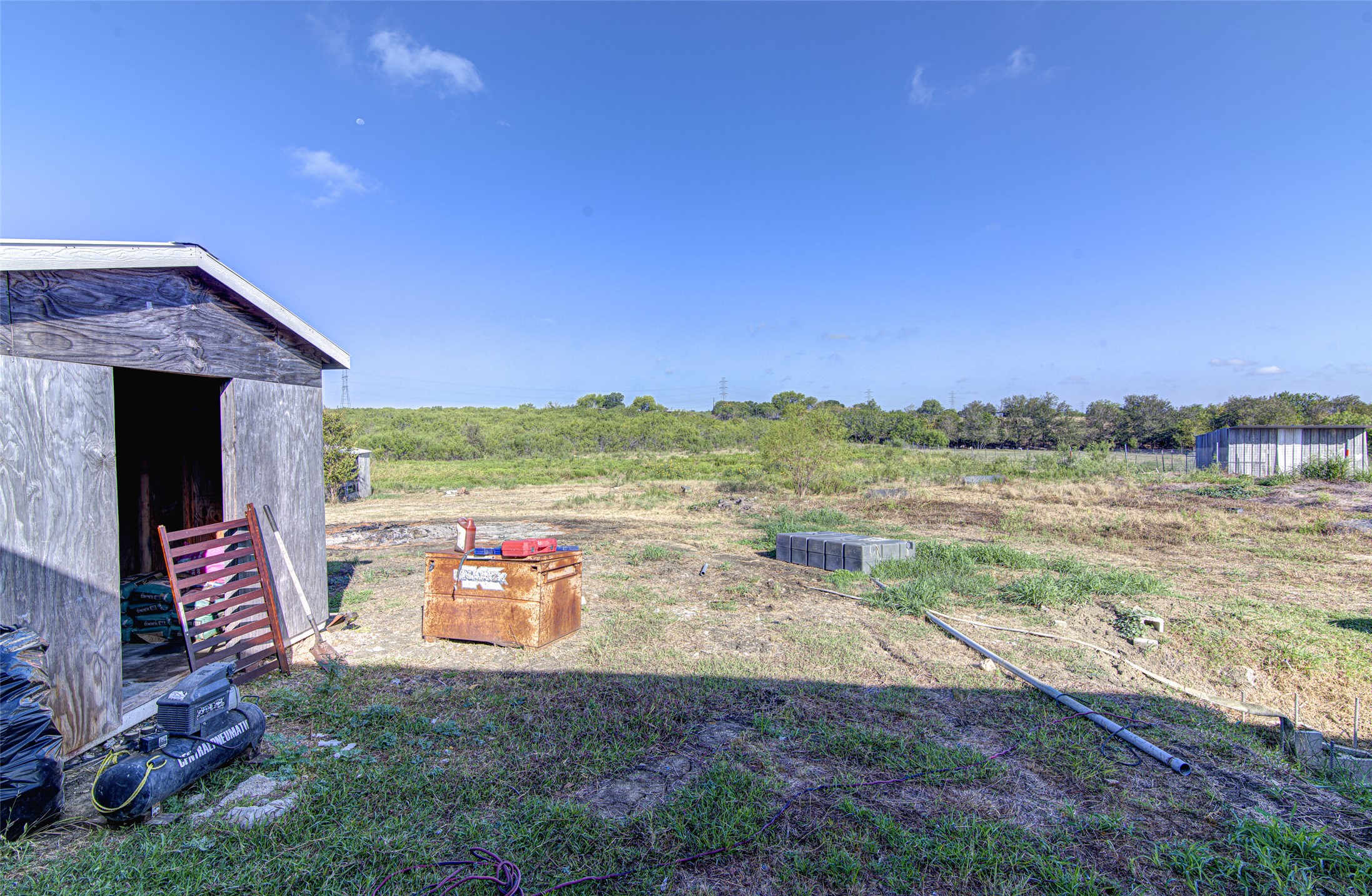 main property photo 5