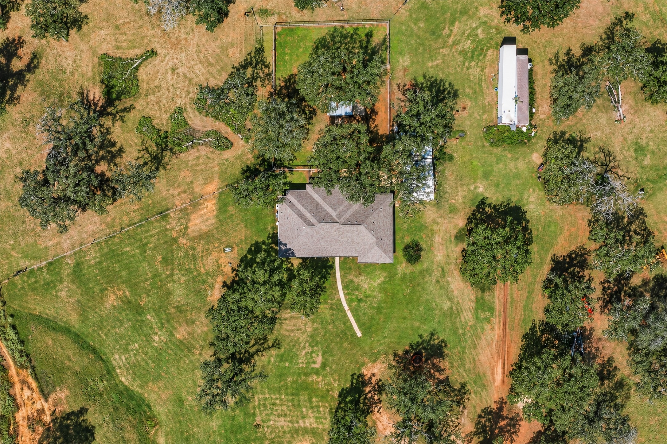 main property photo 38