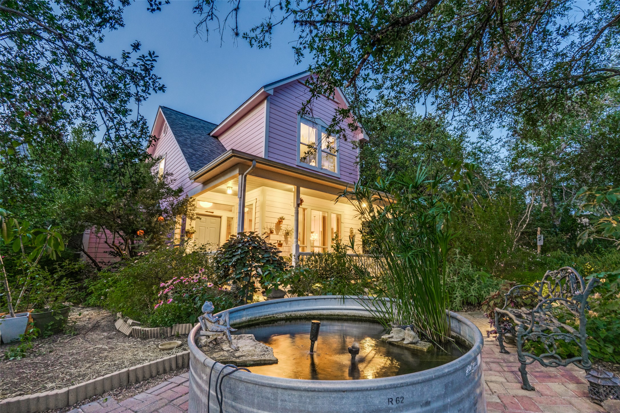 main property photo 39