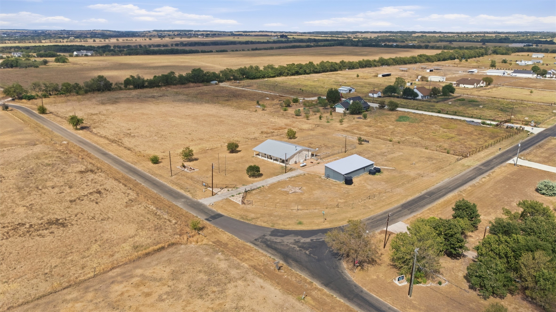 main property photo 34