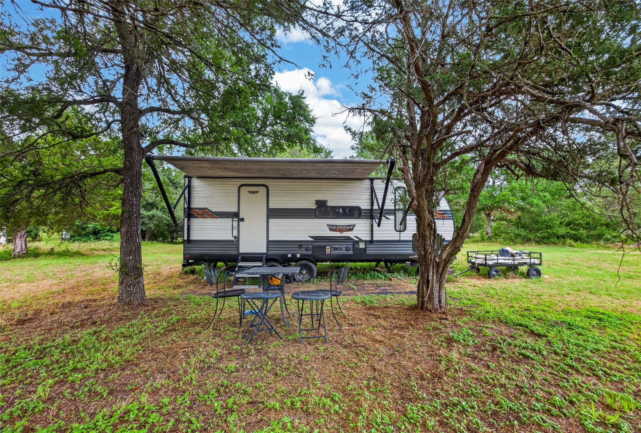 main property photo 38