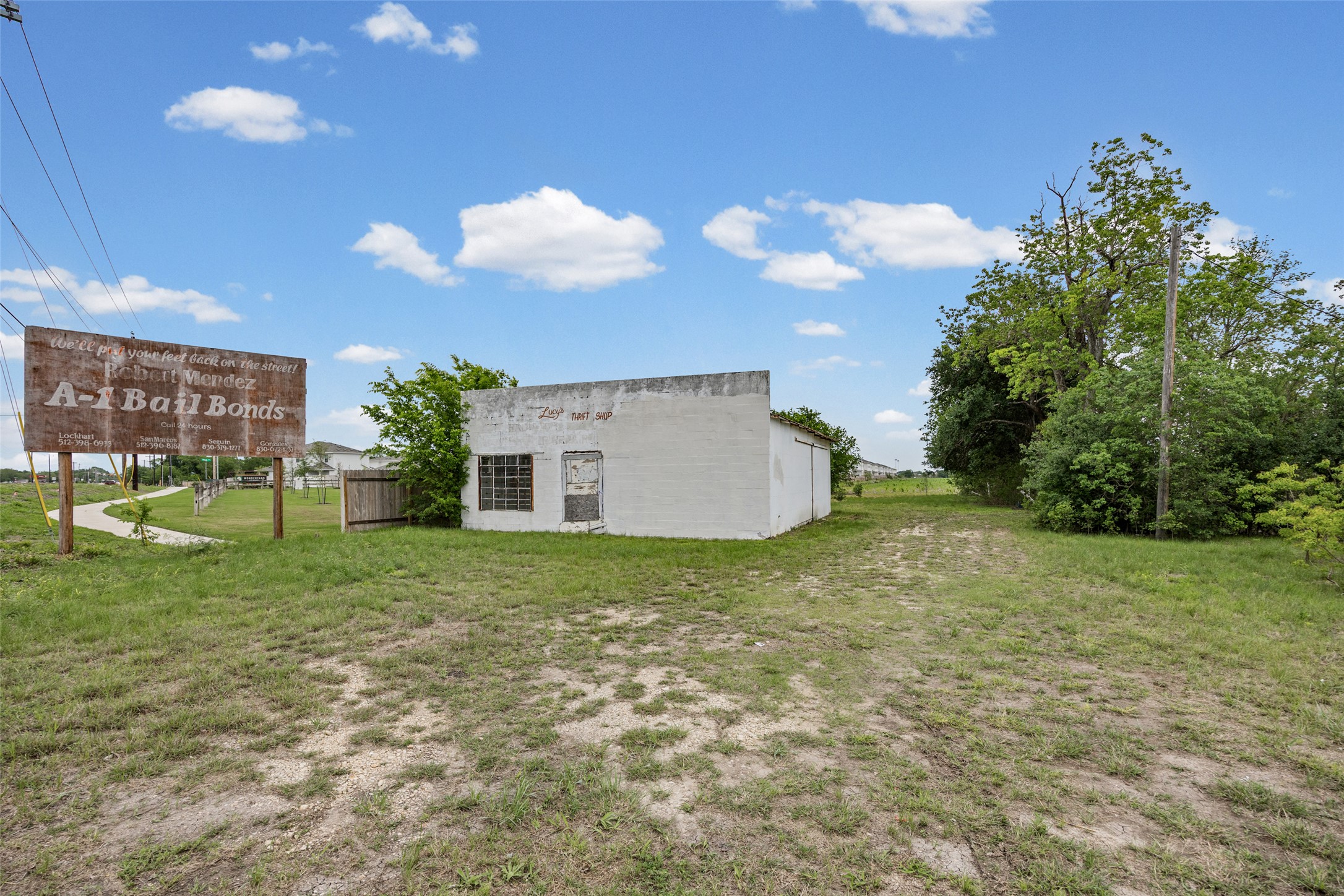 main property photo 3