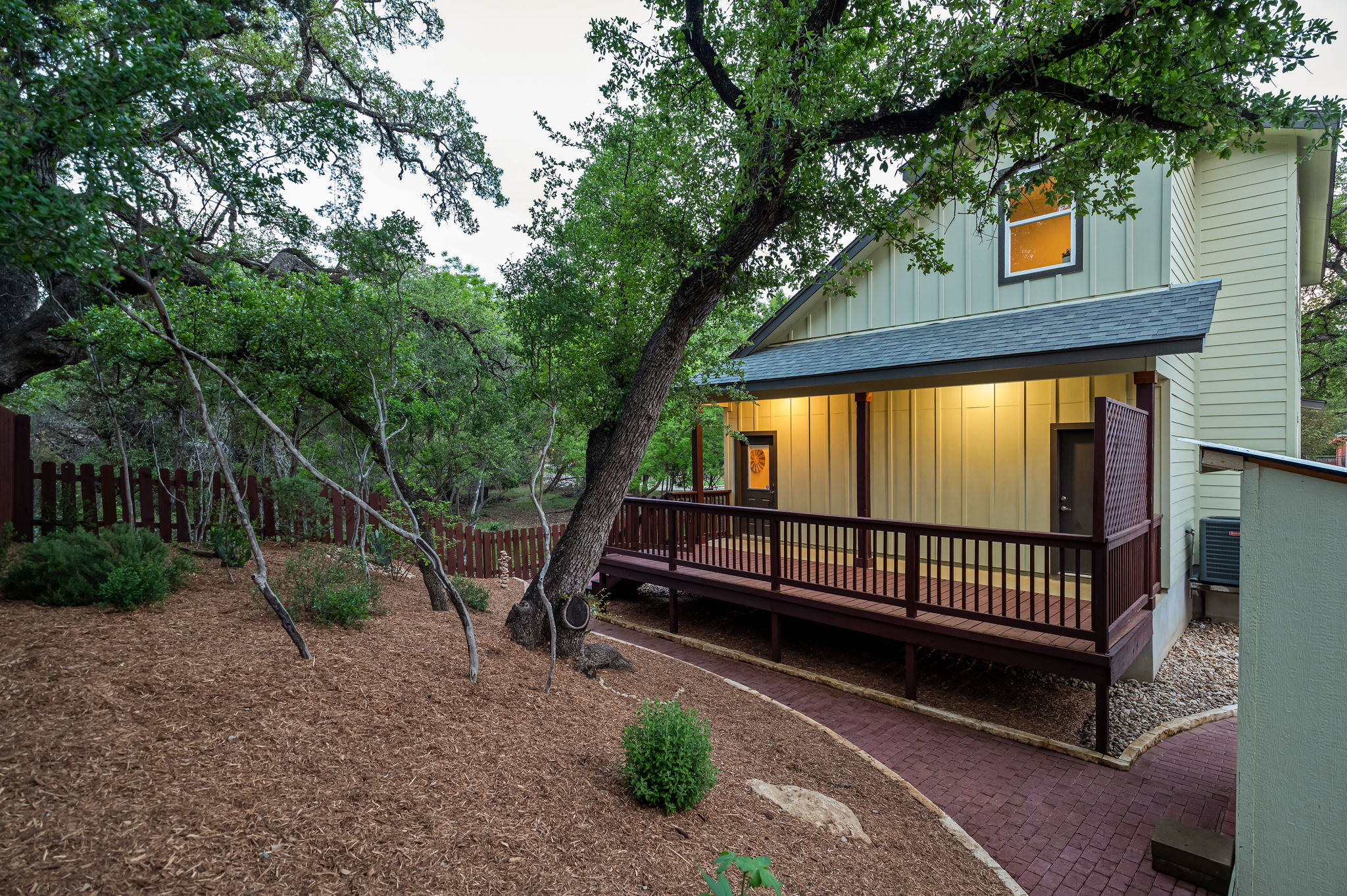 main property photo 36