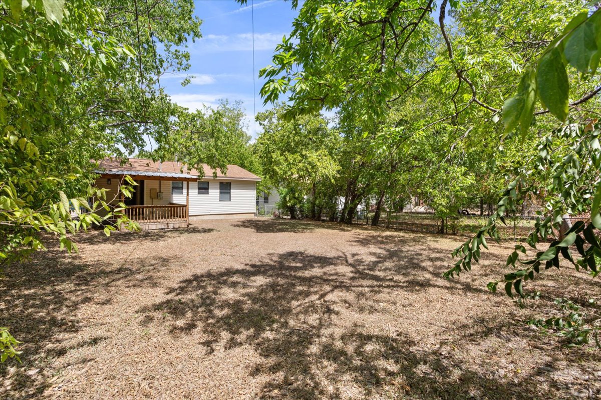 main property photo 33